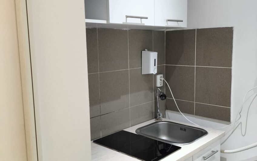 Garsoniera Vlad Tepes