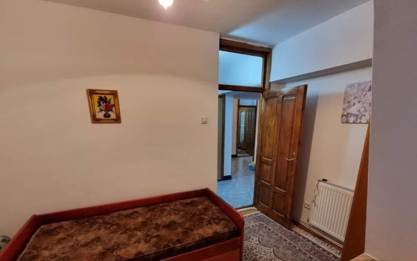 Apartament 4 camere Zona Canal 7