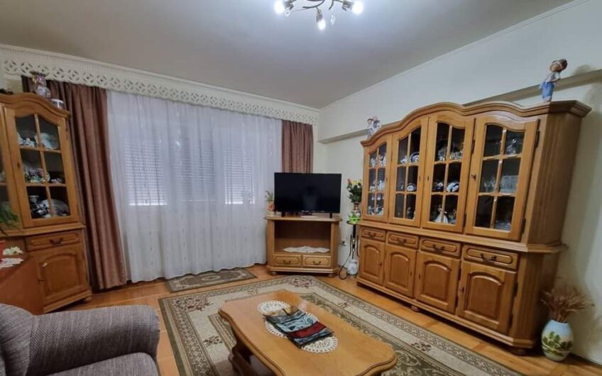 Apartament 4 camere Zona Canal 7
