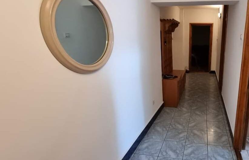 Apartament 4 camere Zona Canal 7