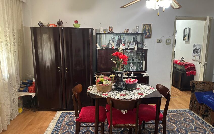 Apartament 3 camere Oituz