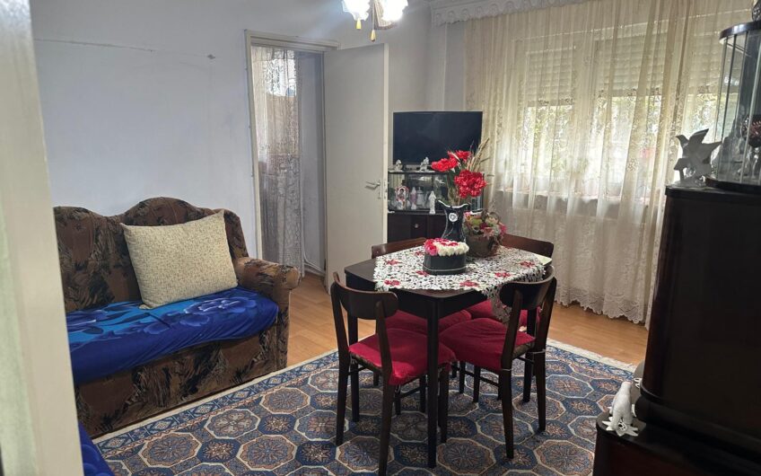 Apartament 3 camere Oituz