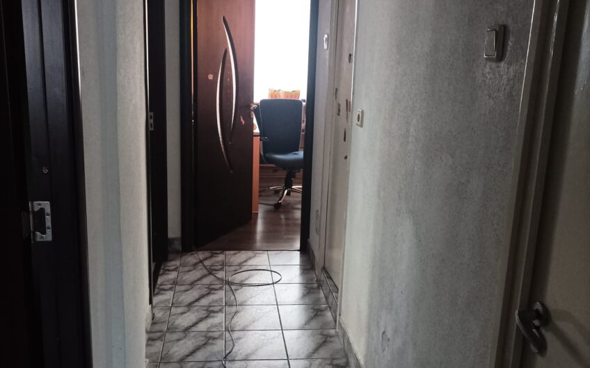 Republicii Zona Marinex 4 camere