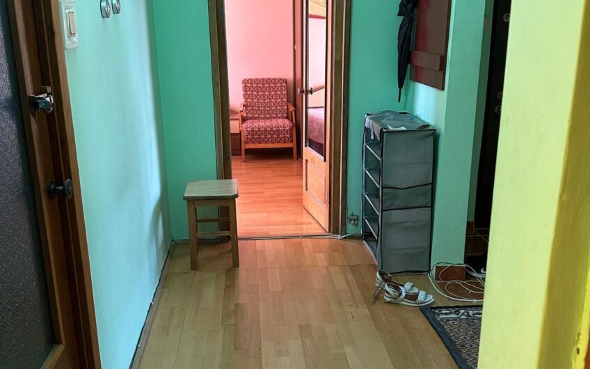 Oituz 4 camere Decomandat