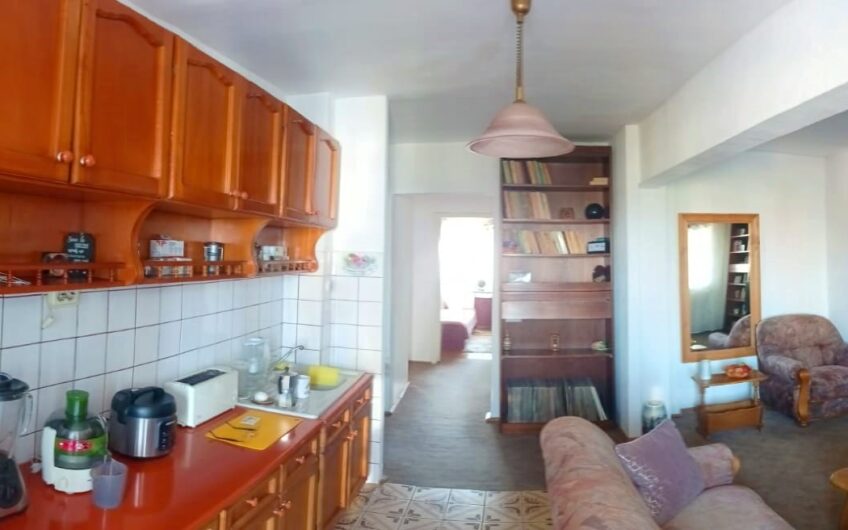 Cosbuc Colt cu Republicii 4 camere