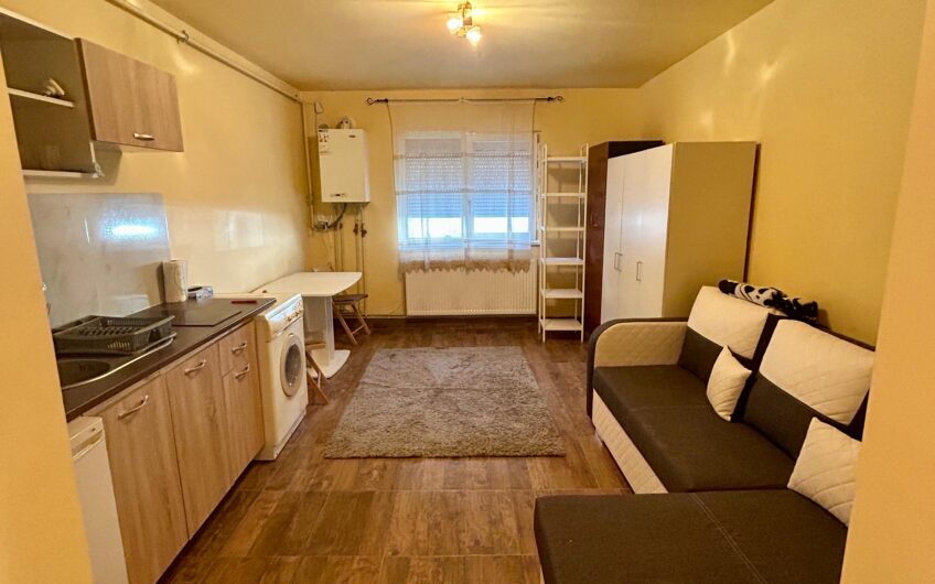 Garsoniera de inchiriat Bd Bucuresti