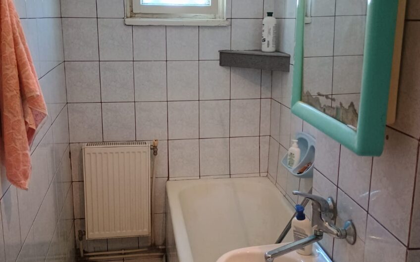 Apartament 3 camere Cuza Voda