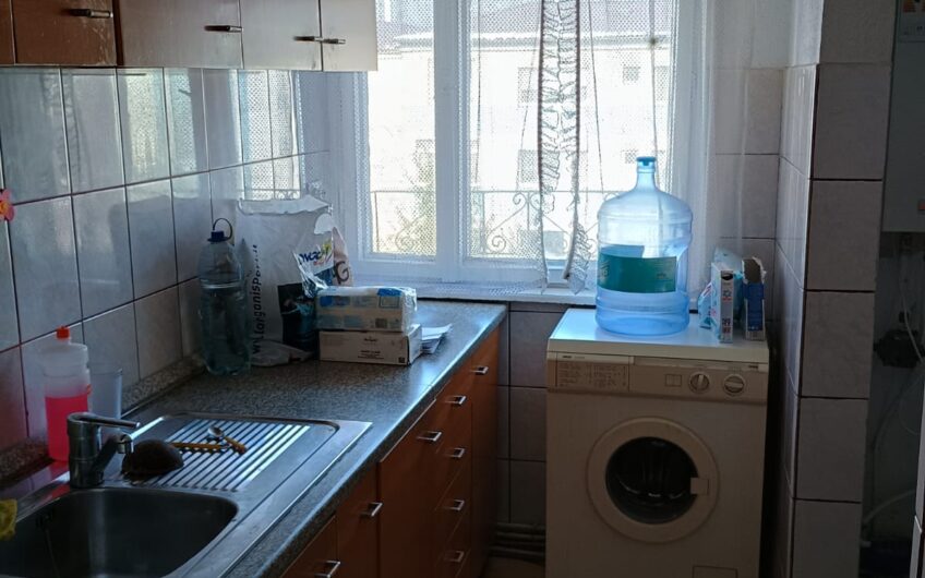 Apartament 3 camere Cuza Voda