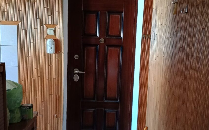 Apartament 3 camere Cuza Voda