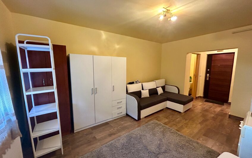 Garsoniera de inchiriat Bd Bucuresti