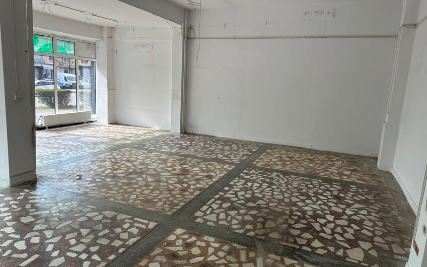 Spațiu comercial de închiriat – Bulevardul Republicii Zona Policlinicii Santul Ioan