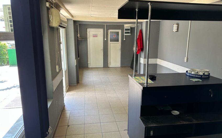 Chirie Spațiu Comercial de 40 mp utili situat în zona Meda