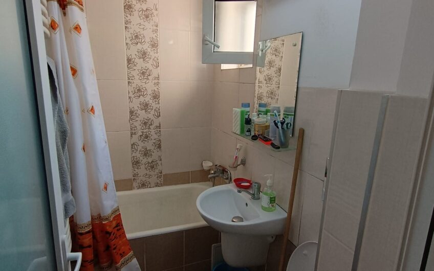Apartament 2 camere Victor Babes Zona Universitate