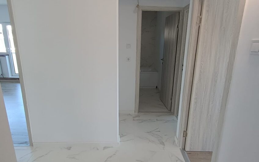 Apartament 3 camere decomandat – Hortensiei