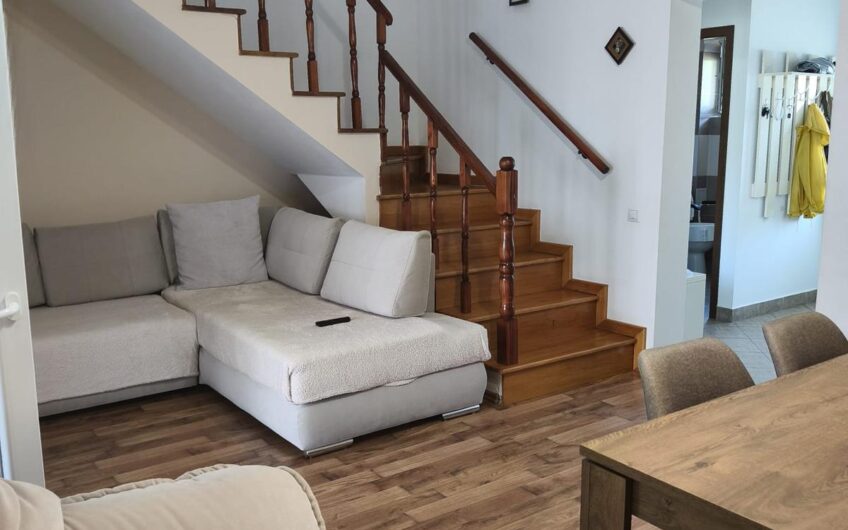 Casă tip duplex de vânzare – Tăuții-Măgherăuș