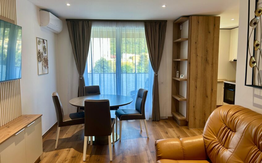 Chirie Apartament 3 camere George Cosbuc Zona Spital Judetean