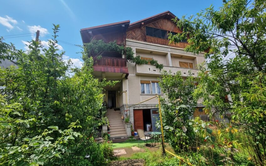 Casă tip duplex (jumătate de duplex) – Baia Mare
