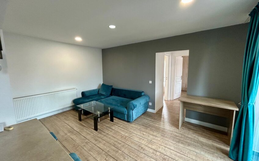 Apartament 3 camere Zona Petru Rares