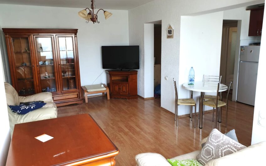 Apartament 3 camere, etaj 3 – Caragiale