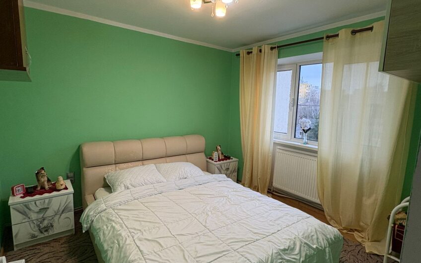 Apartament 3 camere Bd Traian Zona Garii