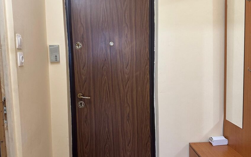 Chirie Garsoniera Independentei