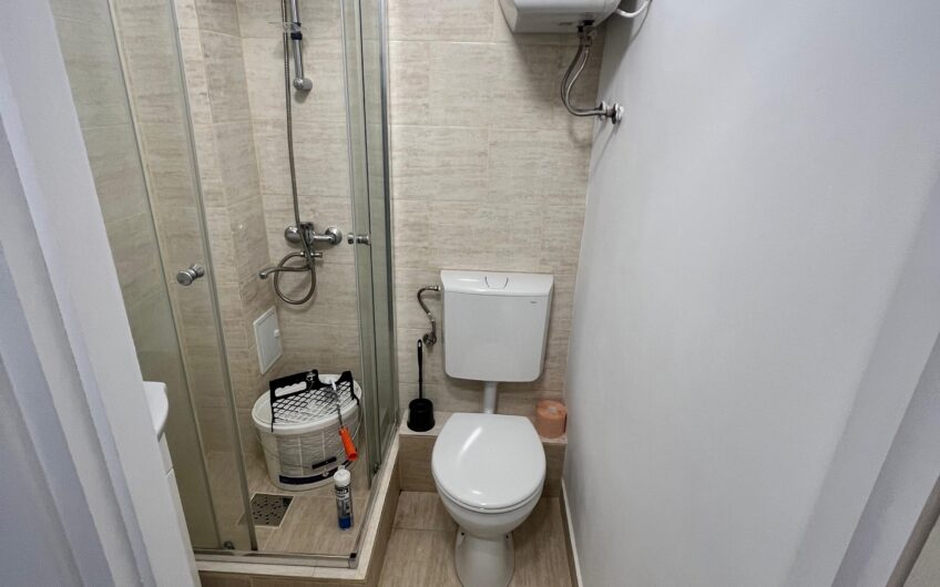 Garsonieră de închiriat, etaj 2 – Unirii, Ultracentral