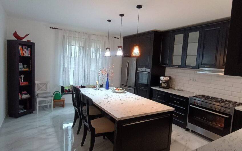 De vânzare – Casă 5 camere, Tăuții-Măgherăuș