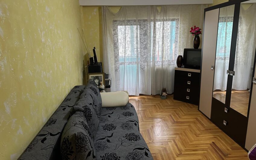 Zona Olteniei / Traian 3 camere de vânzare