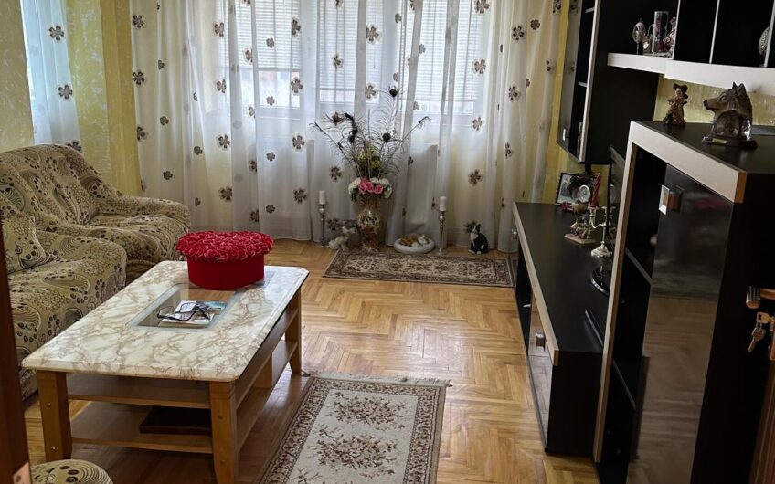 Zona Olteniei / Traian 3 camere de vânzare