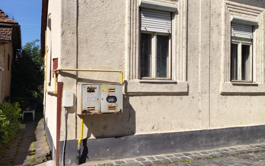 Casă de vânzare – Zona Centru Vechi – 133.000 € (negociabil)